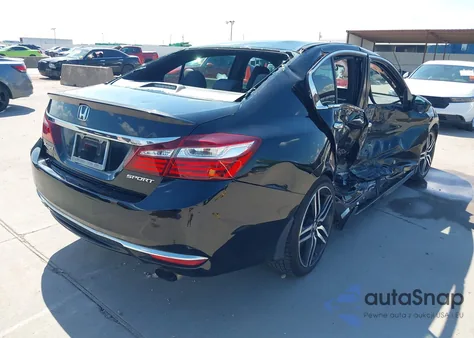 2017 Honda Accord Sport z USA, uszkodzony, nr VIN 1HGCR2F66HA137719